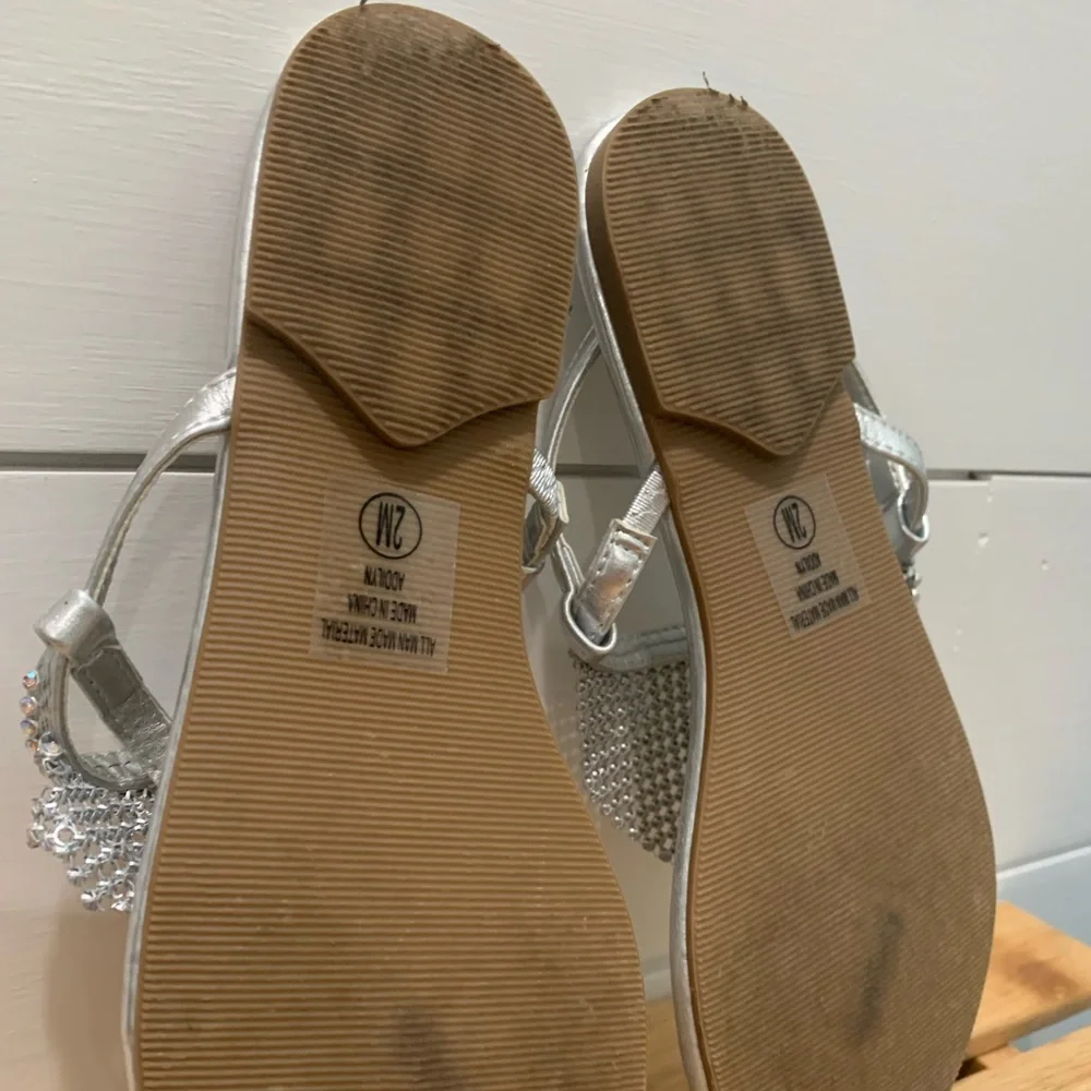 Silver sandals with fun jewel embellishment. - Picture 6 of 6